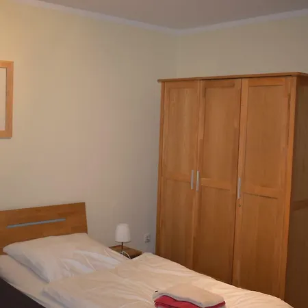 Stadthotel Bad Munder Отель